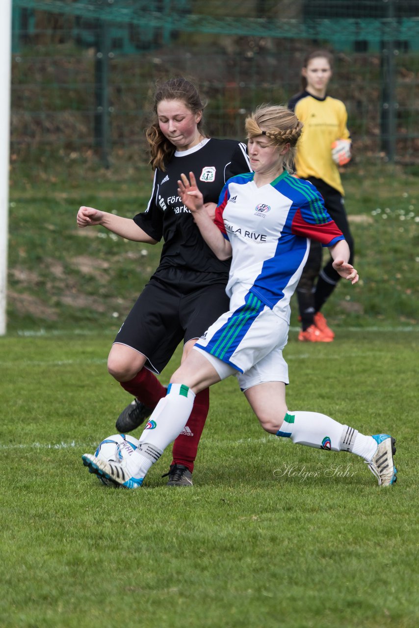 Bild 213 - wBJ SV Henstedt Ulzburg - TSV Schnberg : Ergebnis: 5:2